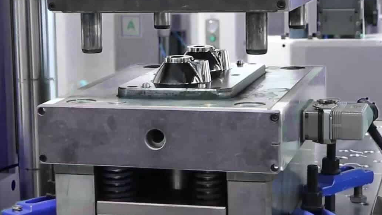 What Role Does An LSR Liquid Silicone Injection Molding Machine Play In Insulating Electronic Components?